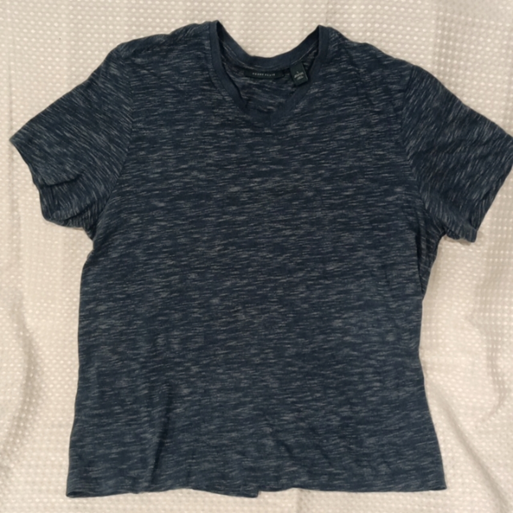 Perry Ellis, large v-neck t-shirt in excellent condition.